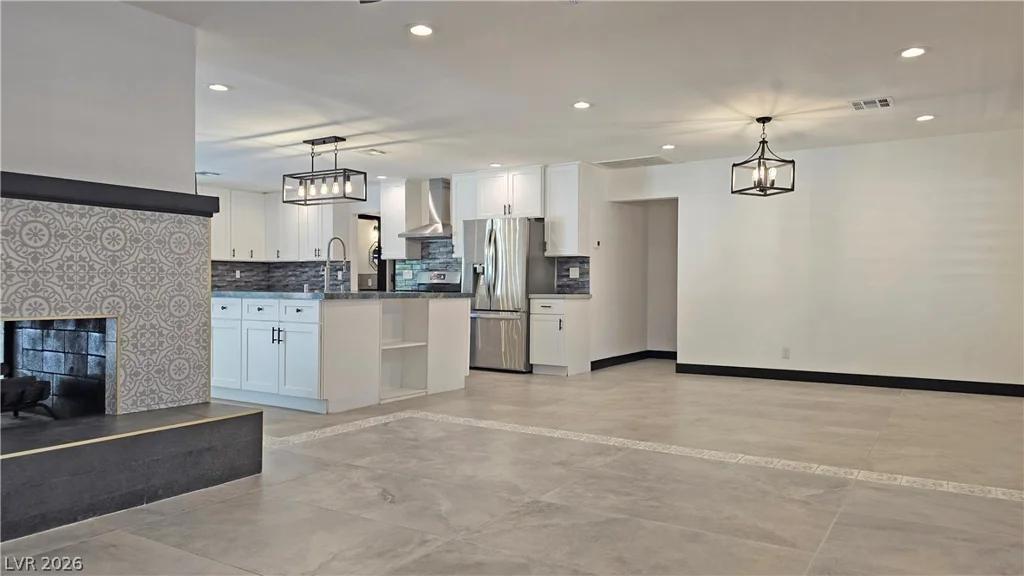 2870 Belcastro, Las Vegas, NV 89117