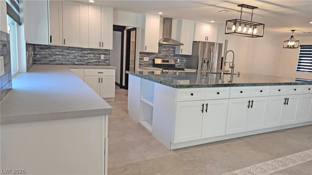 2870 Belcastro, Las Vegas, NV 89117