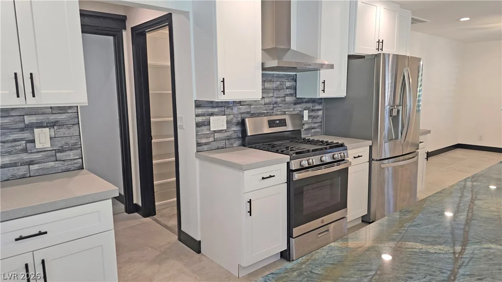2870 Belcastro, Las Vegas, NV 89117