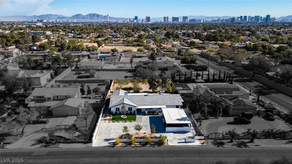 2870 Belcastro, Las Vegas, NV 89117