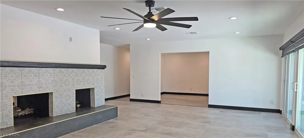 2870 Belcastro, Las Vegas, NV 89117