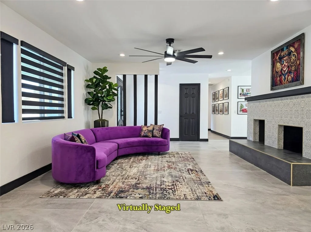 2870 Belcastro, Las Vegas, NV 89117