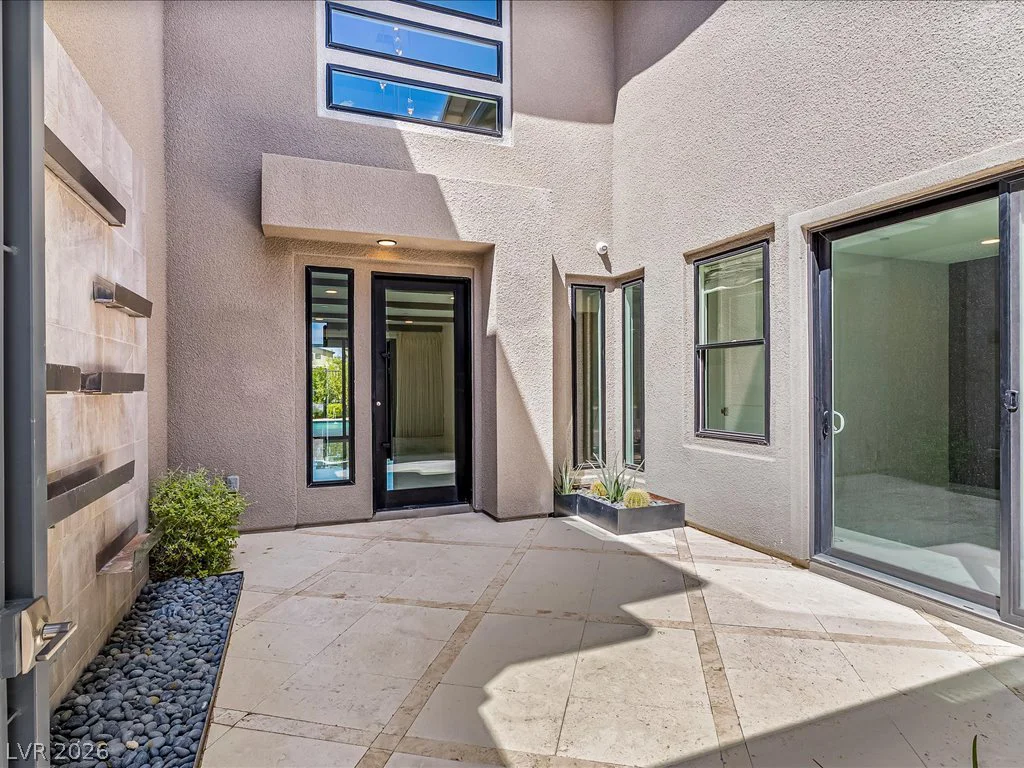 12070 Granite Canyon, Las Vegas, NV 89138