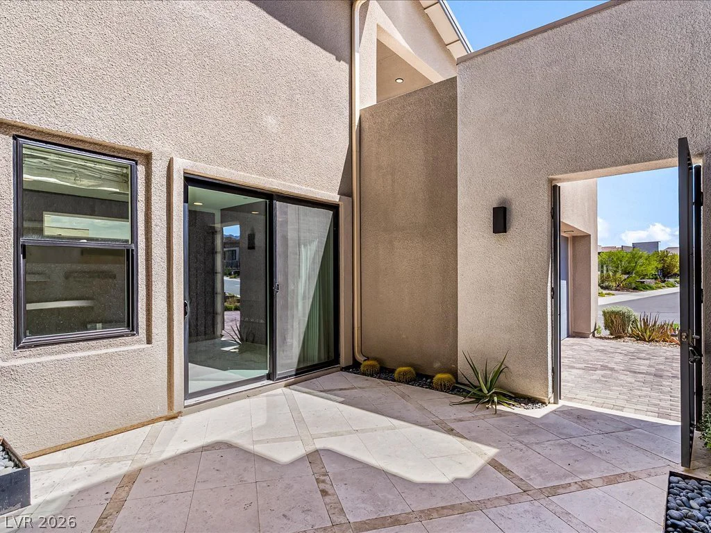 12070 Granite Canyon, Las Vegas, NV 89138