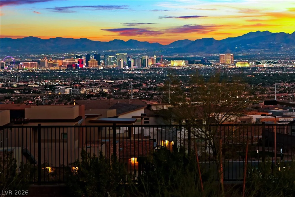 12070 Granite Canyon, Las Vegas, NV 89138