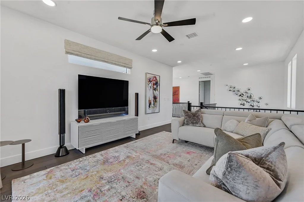12070 Granite Canyon, Las Vegas, NV 89138