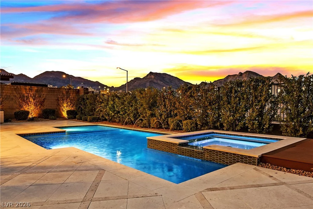 12070 Granite Canyon, Las Vegas, NV 89138