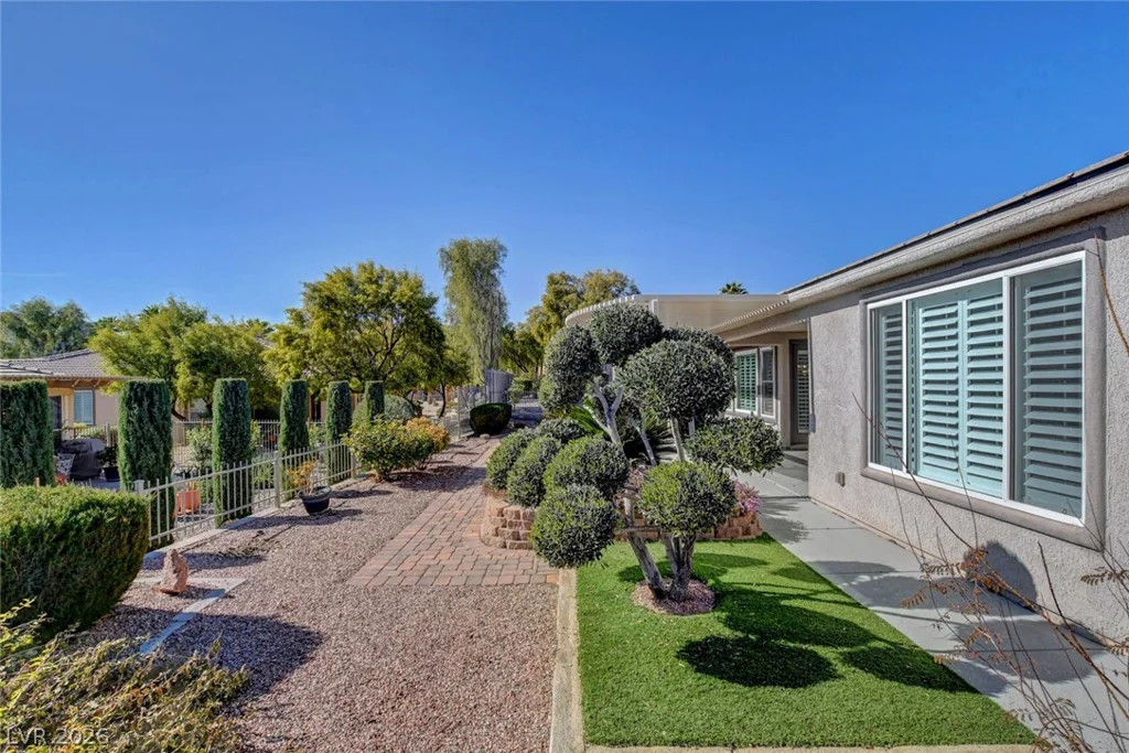10235 Tresor, Las Vegas, NV 89135
