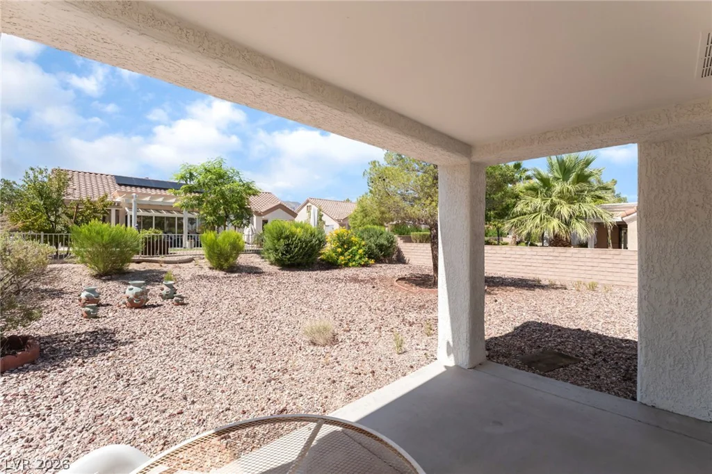 2601 Desert Sands, Las Vegas, NV 89134