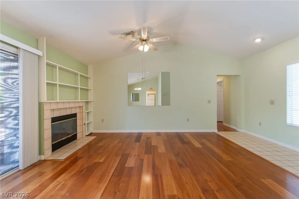 2601 Desert Sands, Las Vegas, NV 89134