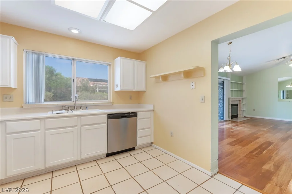 2601 Desert Sands, Las Vegas, NV 89134