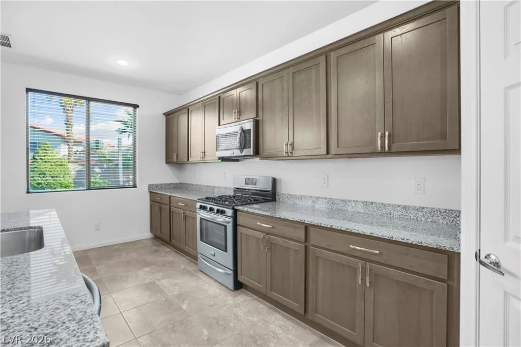 4608 High Anchor, Las Vegas, NV 89121