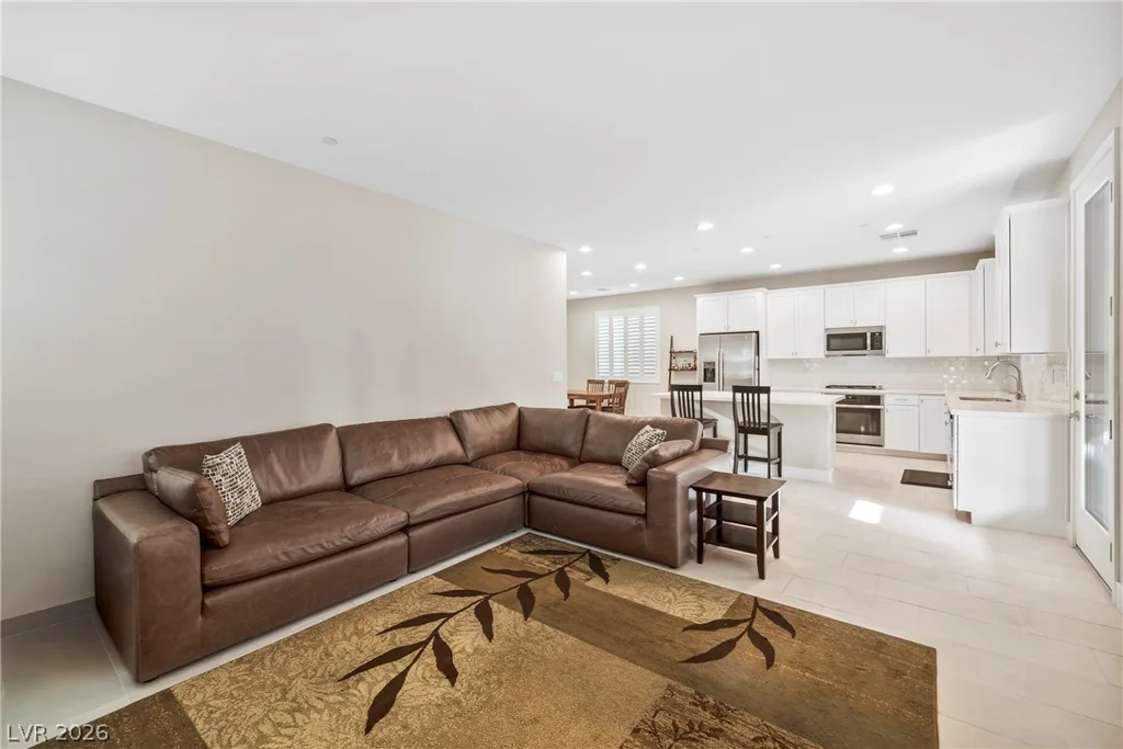 366 Silva, Henderson, NV 89011