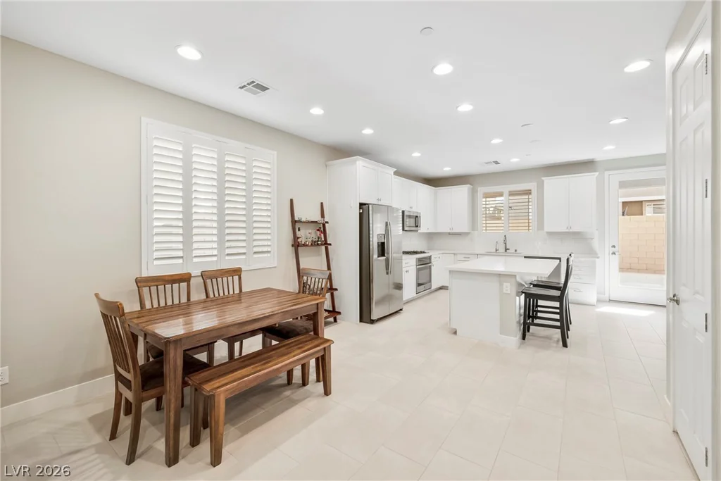 366 Silva, Henderson, NV 89011