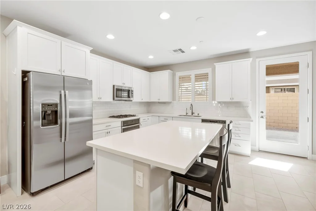 366 Silva, Henderson, NV 89011