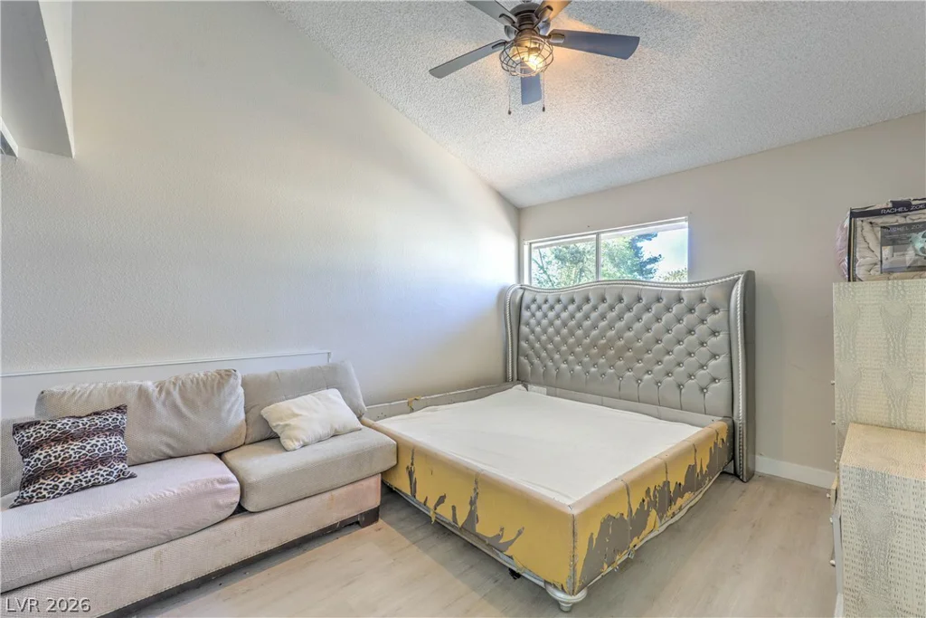 4770 Topaz, Las Vegas, NV 89121