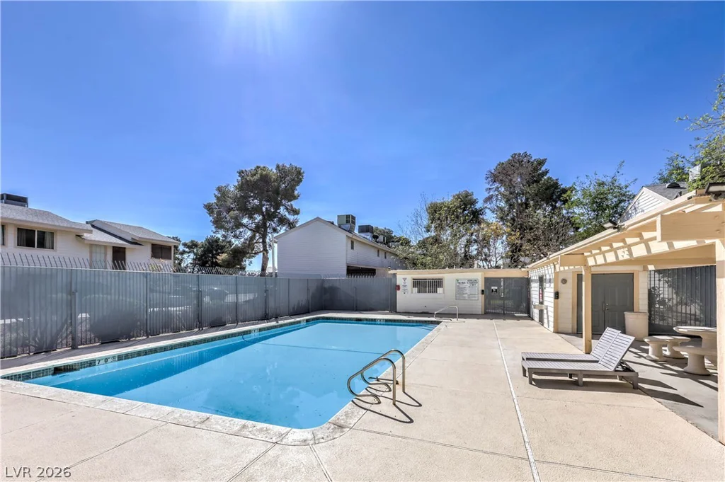 4770 Topaz, Las Vegas, NV 89121
