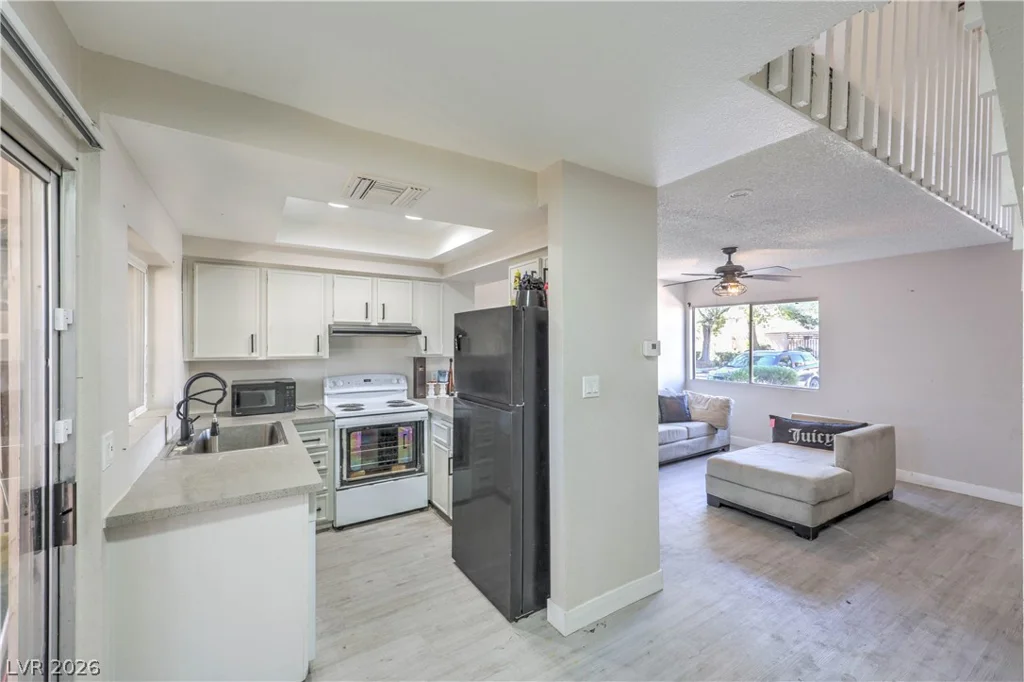 4770 Topaz, Las Vegas, NV 89121