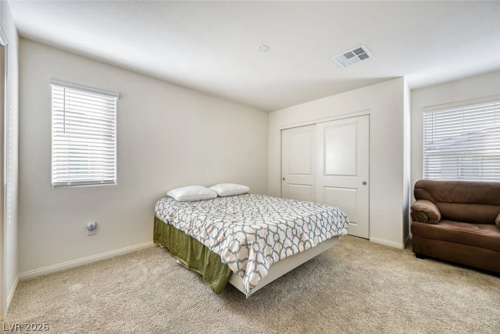 2758 Champagne Gold, North Las Vegas, NV 89086