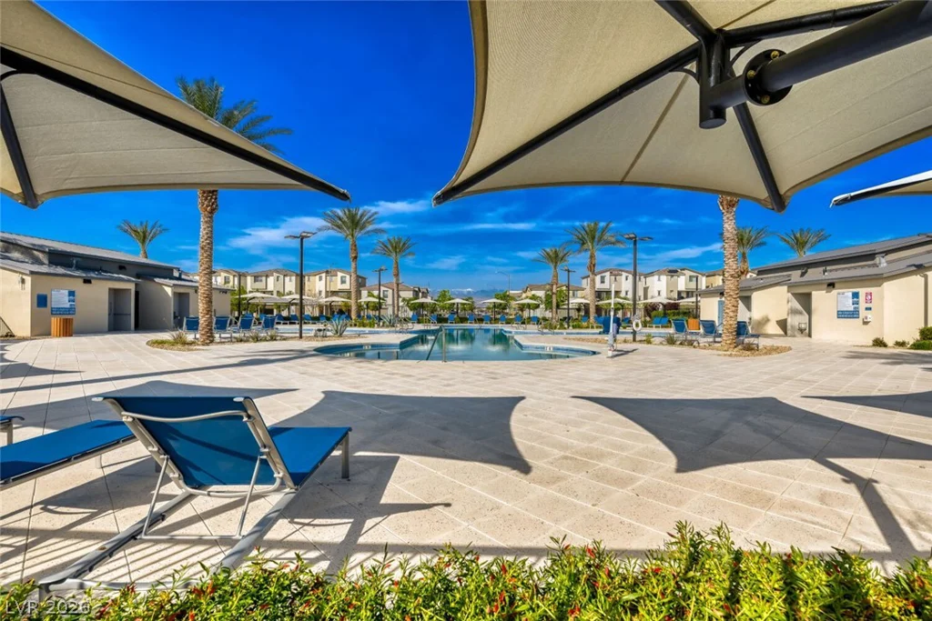 2758 Champagne Gold, North Las Vegas, NV 89086