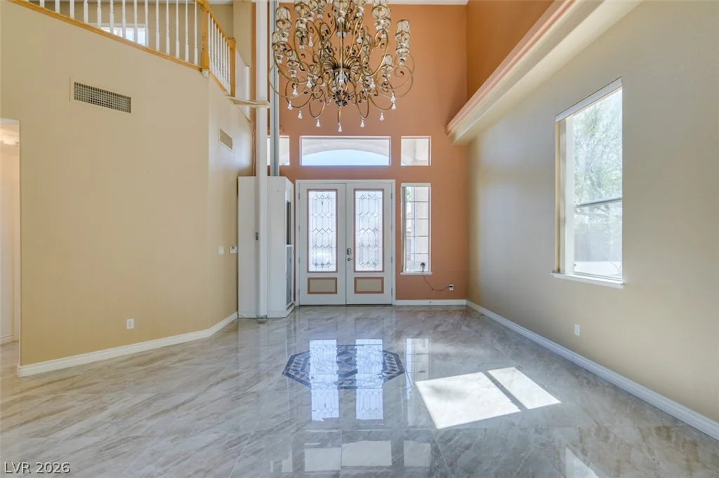 10019 La Cienega, Las Vegas, NV 89183