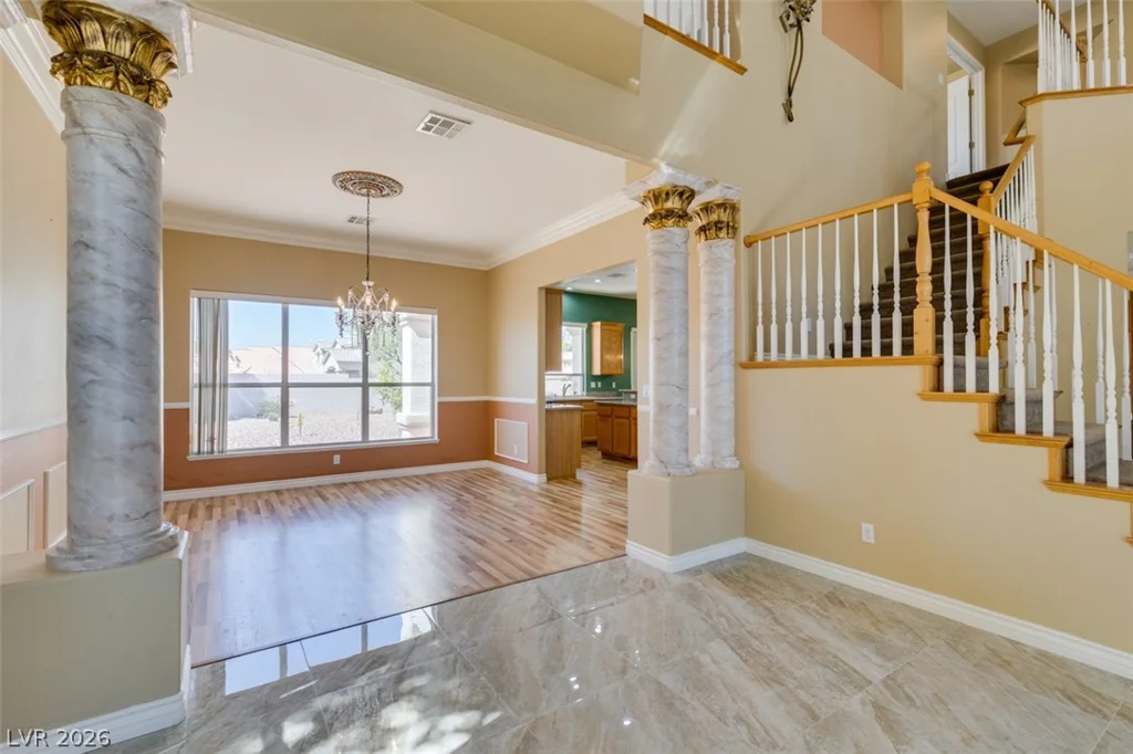 10019 La Cienega, Las Vegas, NV 89183