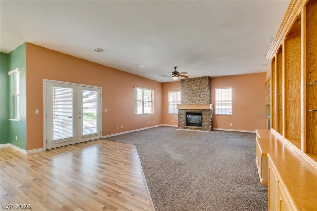 10019 La Cienega, Las Vegas, NV 89183