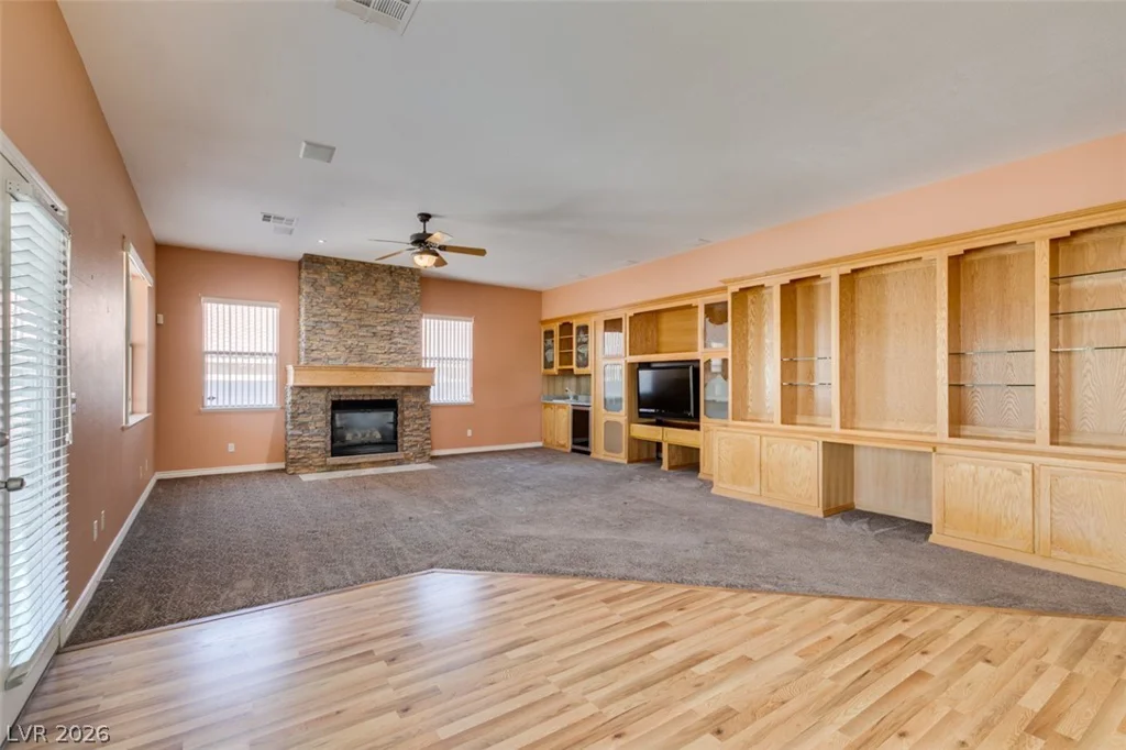 10019 La Cienega, Las Vegas, NV 89183