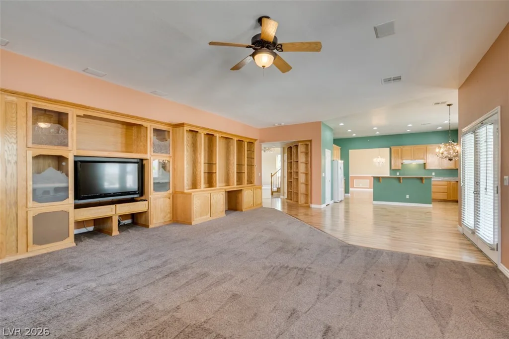 10019 La Cienega, Las Vegas, NV 89183