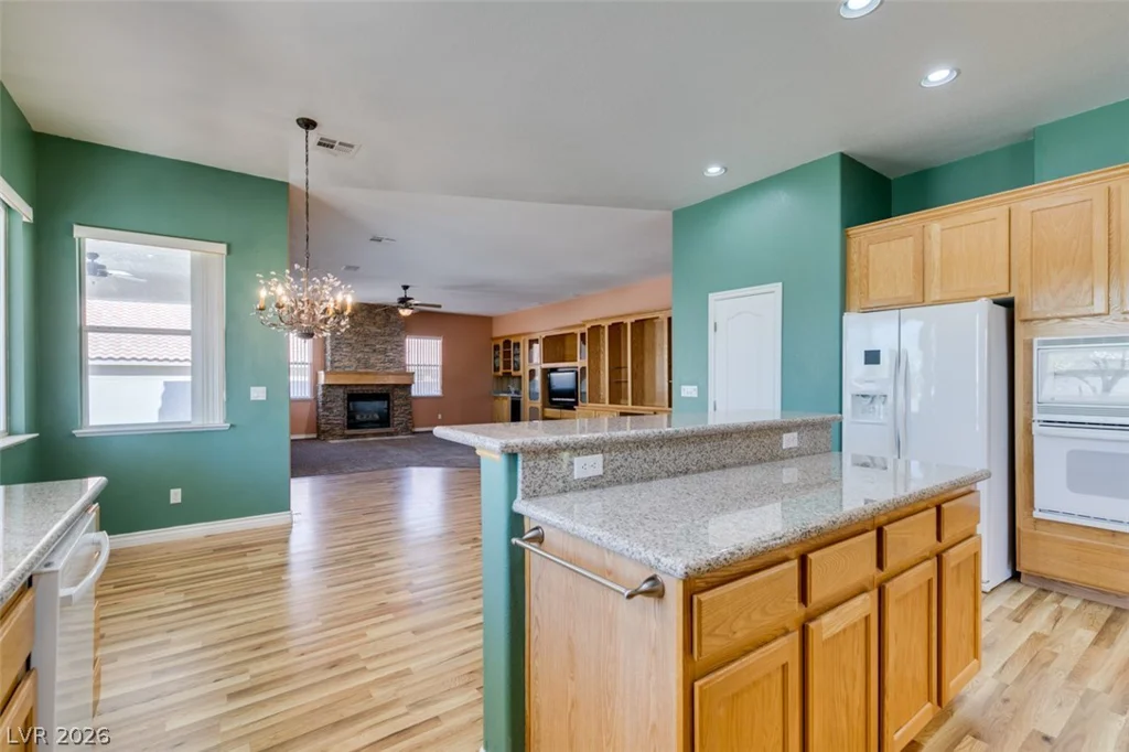 10019 La Cienega, Las Vegas, NV 89183