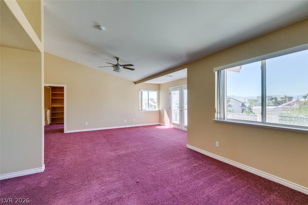 10019 La Cienega, Las Vegas, NV 89183