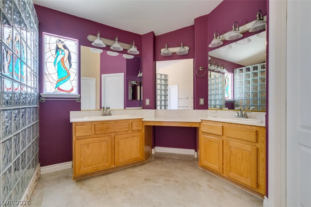 10019 La Cienega, Las Vegas, NV 89183