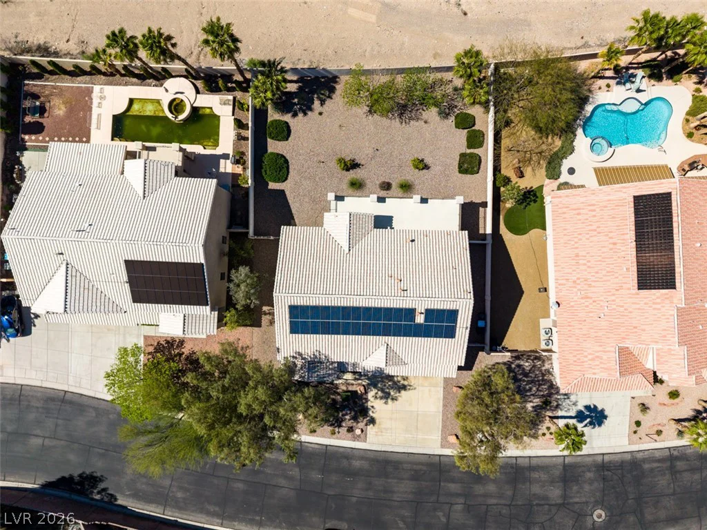 10019 La Cienega, Las Vegas, NV 89183