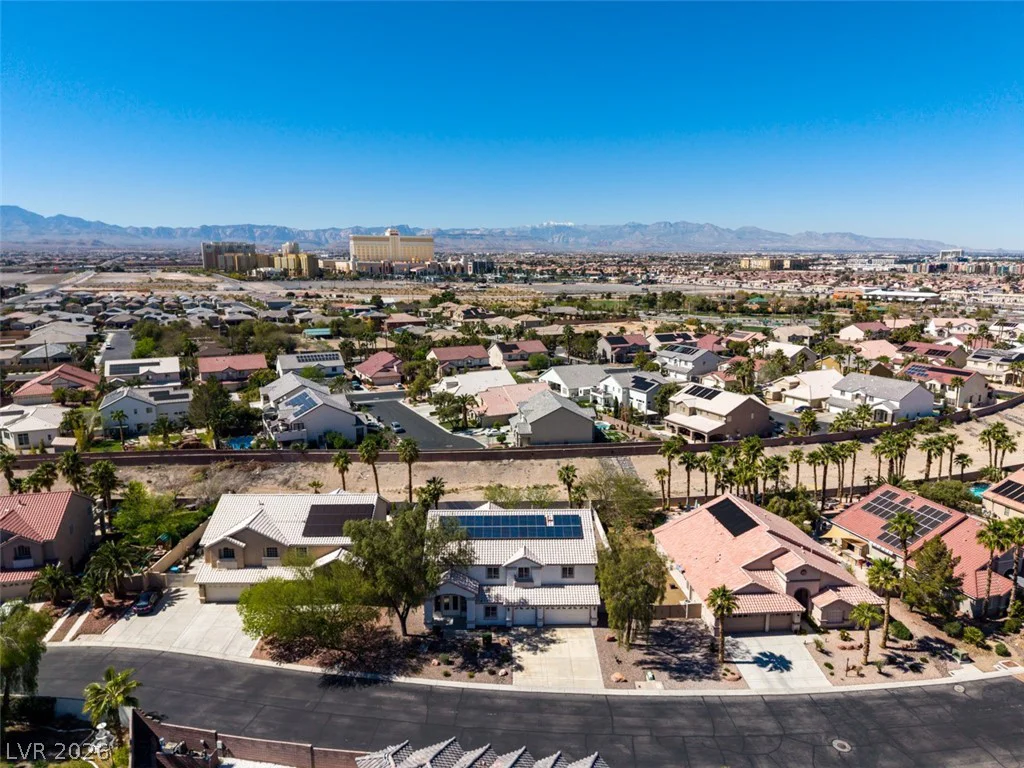 10019 La Cienega, Las Vegas, NV 89183