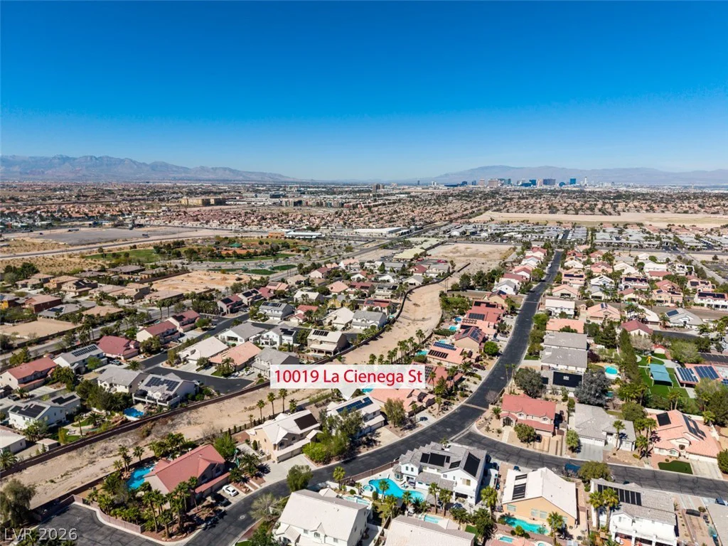 10019 La Cienega, Las Vegas, NV 89183