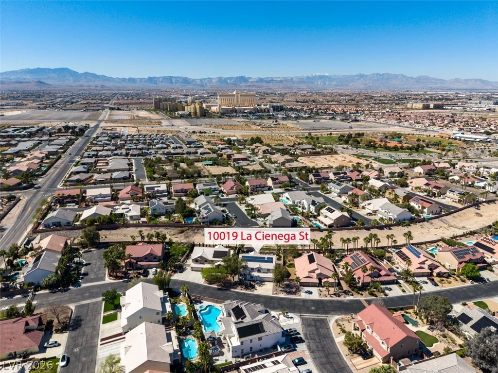 10019 La Cienega, Las Vegas, NV 89183