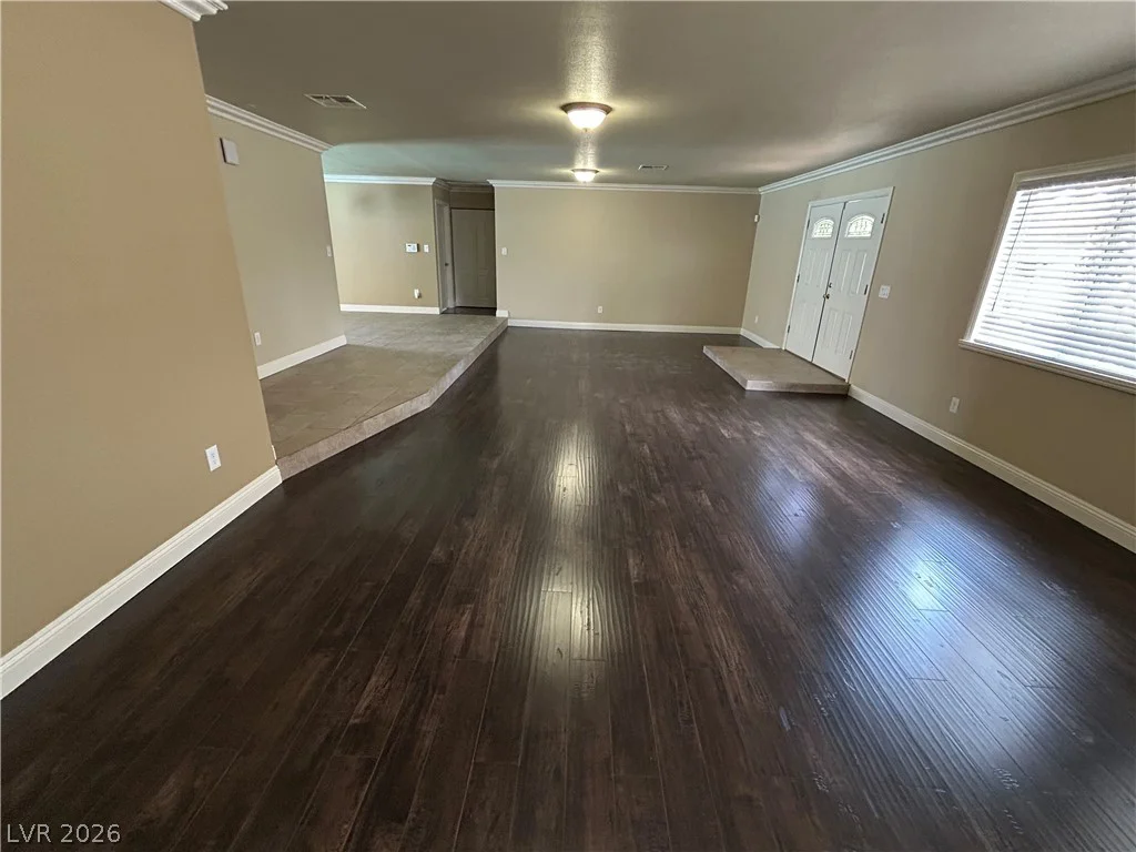 3875 Hoopa, Las Vegas, NV 89169
