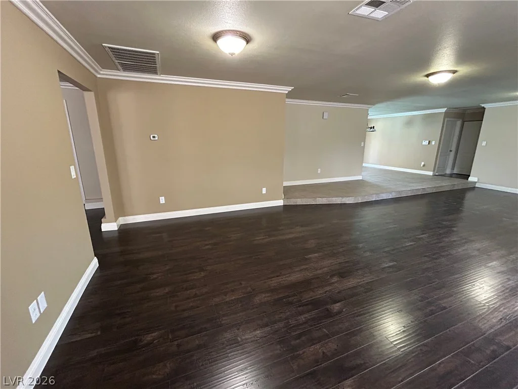 3875 Hoopa, Las Vegas, NV 89169
