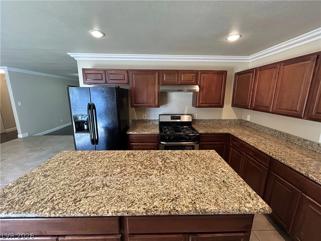 3875 Hoopa, Las Vegas, NV 89169