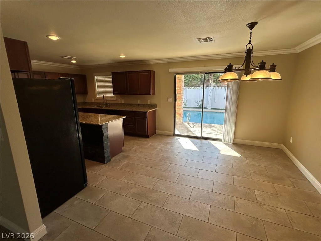 3875 Hoopa, Las Vegas, NV 89169
