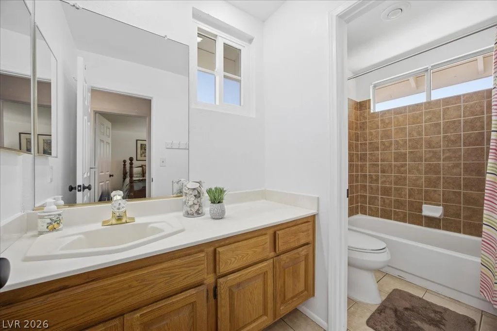 2924 Bridge Creek, Las Vegas, NV 89117