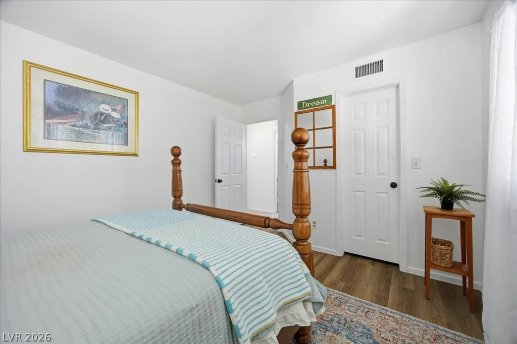 2924 Bridge Creek, Las Vegas, NV 89117