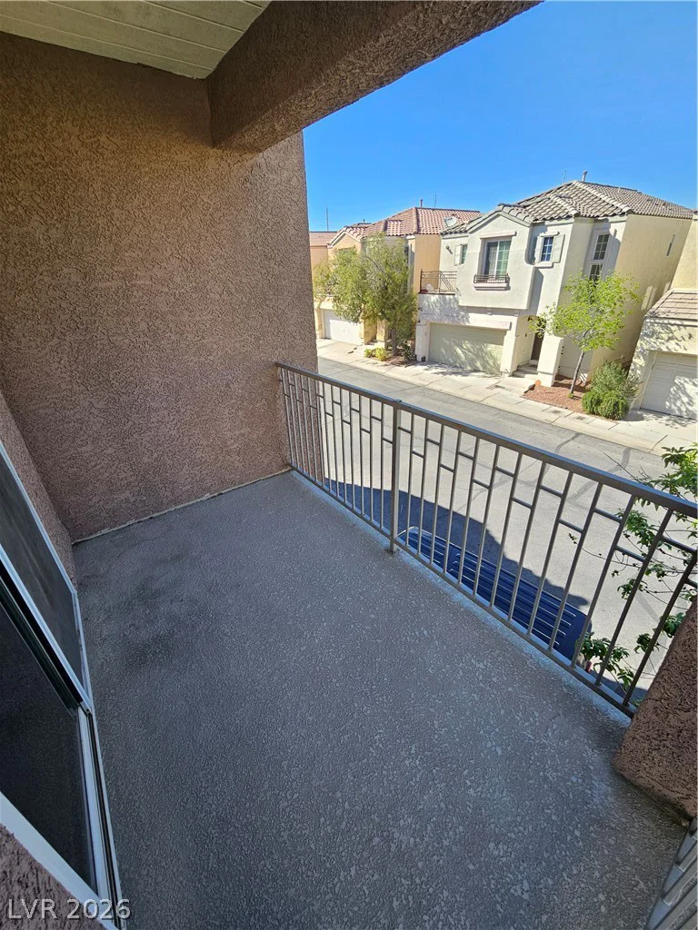 6679 Higger Tor, Las Vegas, NV 89139