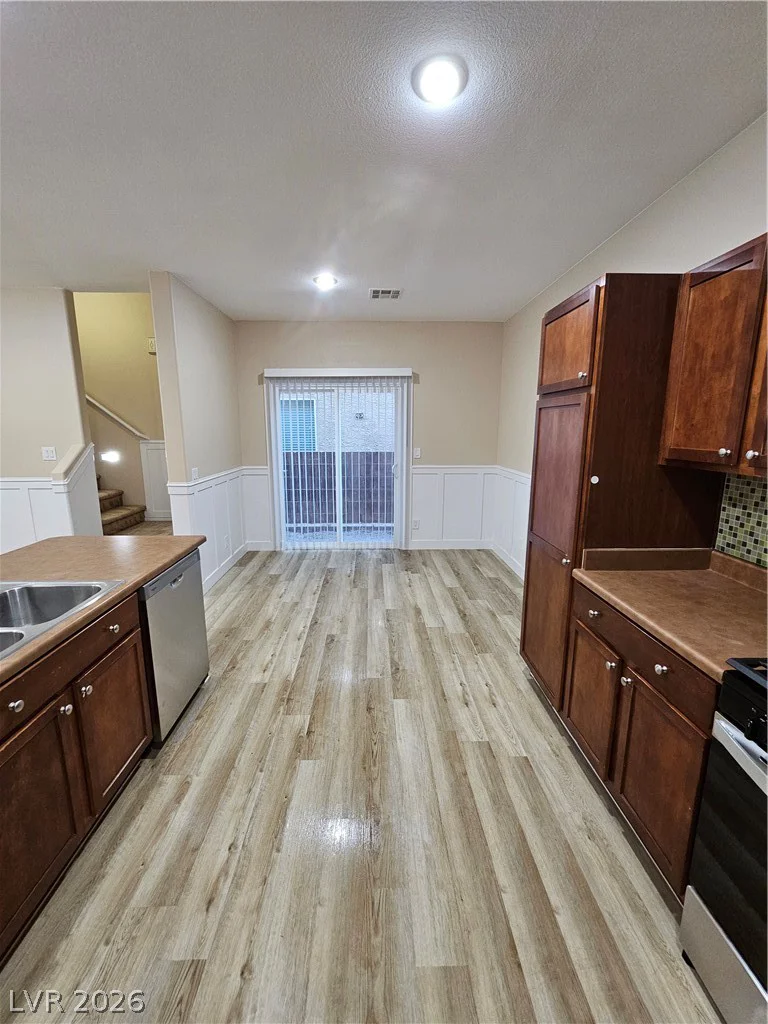 6679 Higger Tor, Las Vegas, NV 89139