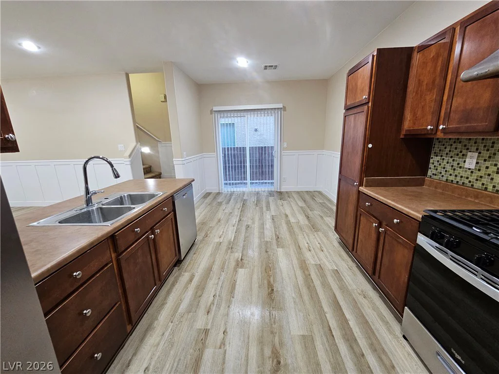 6679 Higger Tor, Las Vegas, NV 89139
