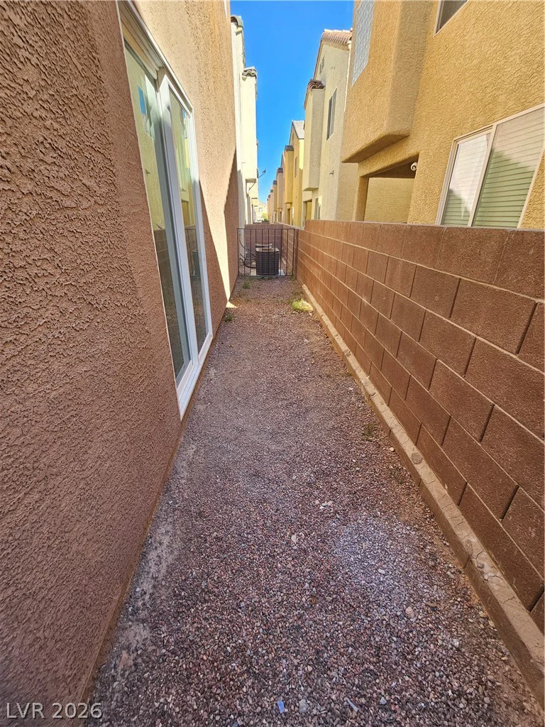 6679 Higger Tor, Las Vegas, NV 89139