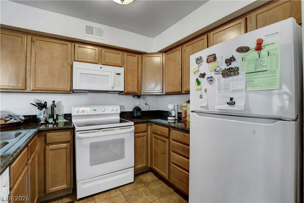 3145 Flamingo, Las Vegas, NV 89121