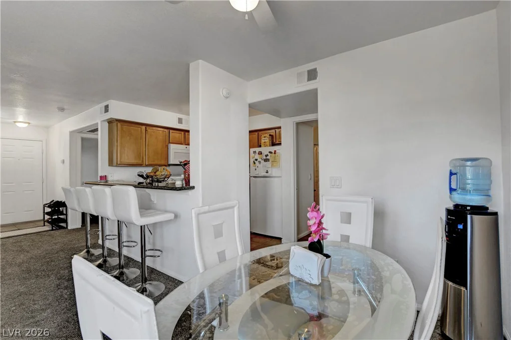 3145 Flamingo, Las Vegas, NV 89121