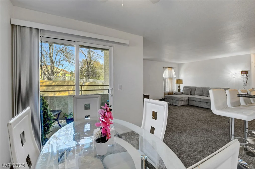 3145 Flamingo, Las Vegas, NV 89121
