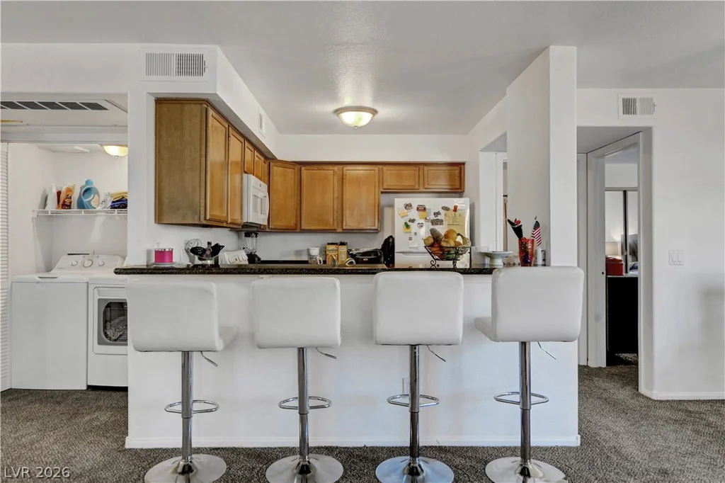 3145 Flamingo, Las Vegas, NV 89121
